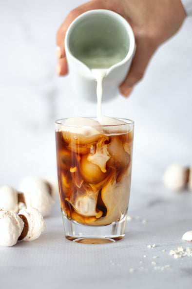 The Difference Between Cold Brew Coffee and Iced Coffee