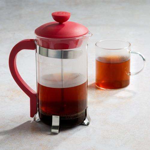 Classic 8 Cup Coffee Press coffee on table